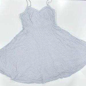 Women’s Blue and White striped dress. (Small)
